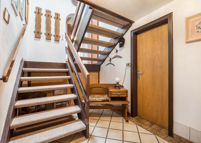 Loy 度假居 拉斯特德